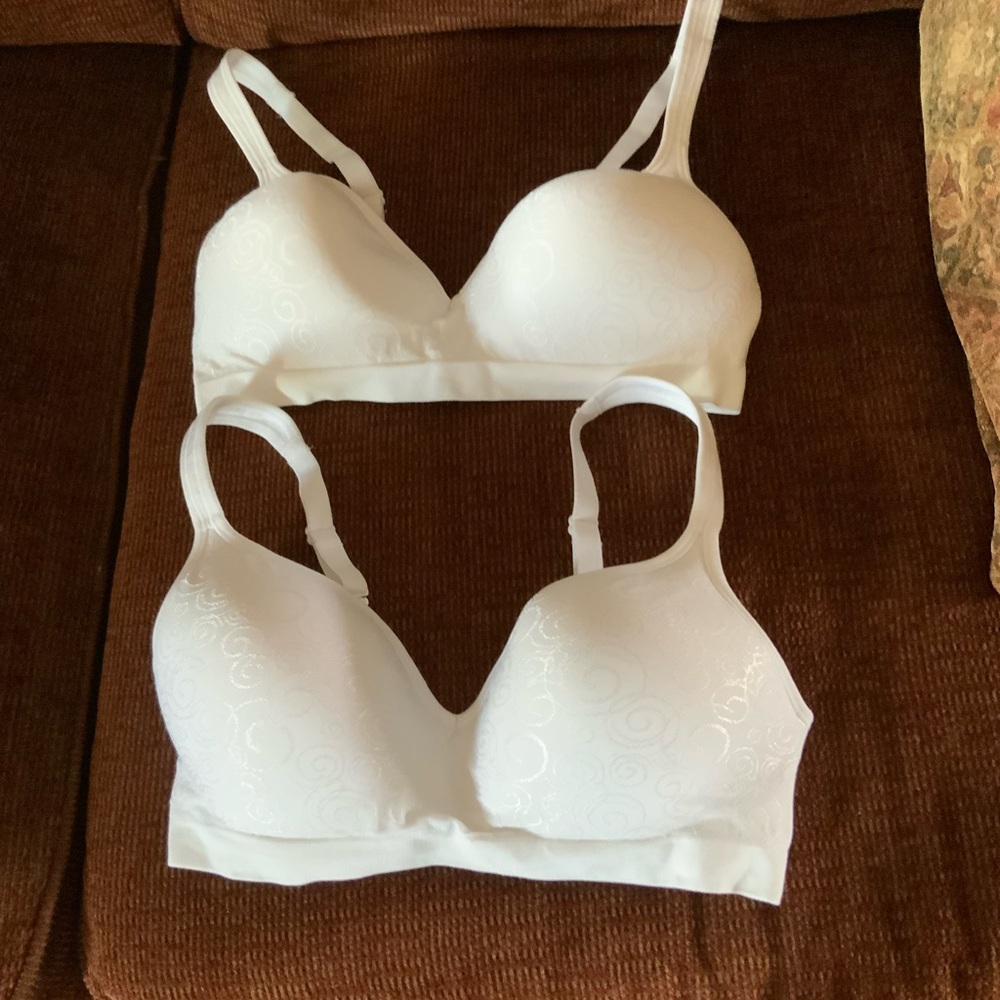 Bras 2 of Them 36D